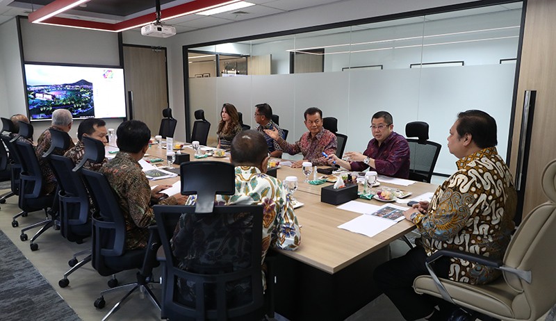 Hary Tanoesoedibjo dan Airlangga Hartarto Bahas Perkembangan KEK Lido - Bagian 2
