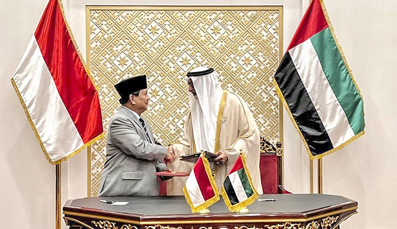 Prabowo dan Menhan UEA Teken Kerja Sama Bidang Industri Pertahanan - Bagian 1
