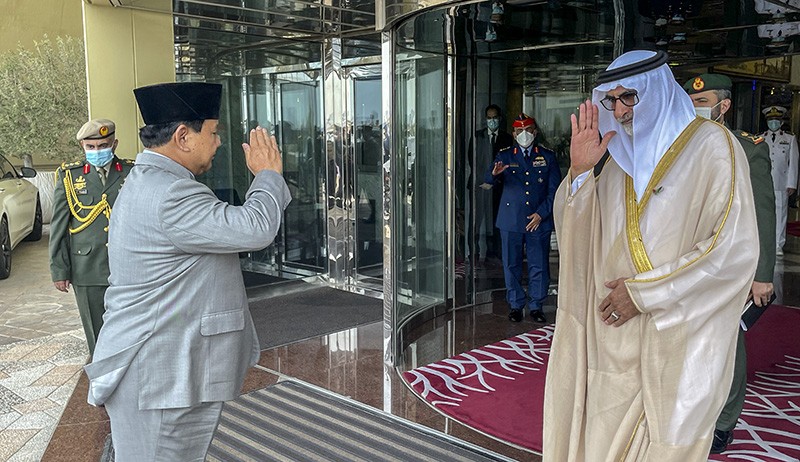 Prabowo dan Menhan UEA Teken Kerja Sama Bidang Industri Pertahanan - Bagian 3