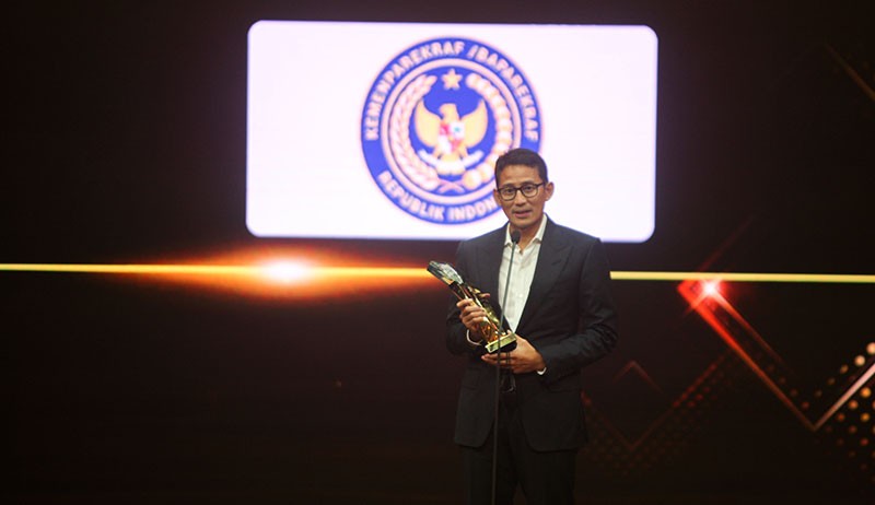 Kemenparekraf Raih Penghargaan iNews Maker Awards 2022 - Bagian 2