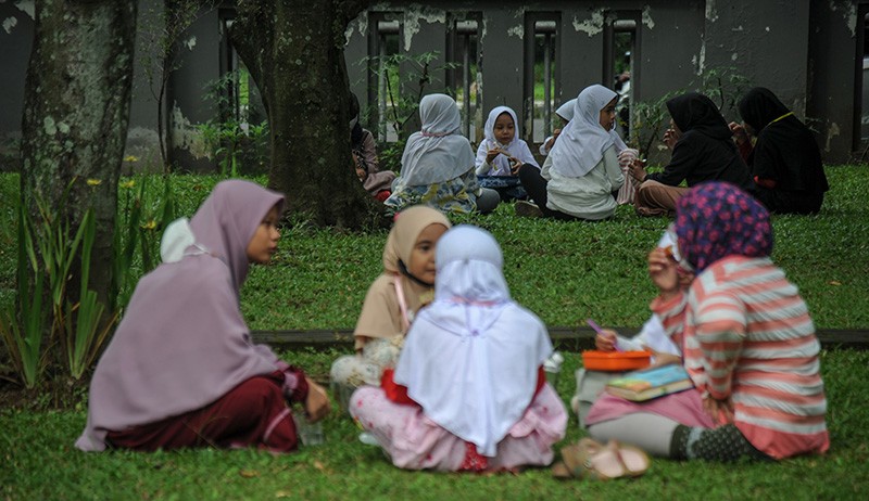 Pesentren Kilat Mengisi Liburan Sekolah - Bagian 2