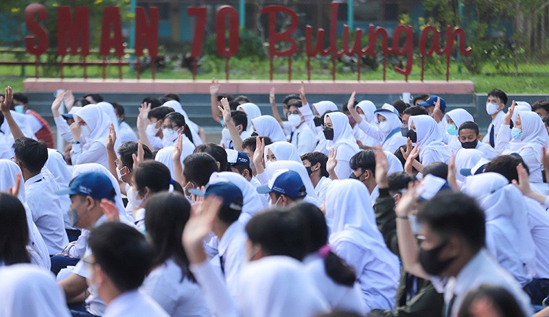 Melihat Semangat Pelajar pada Hari Pertama Masuk Sekolah - Bagian 1