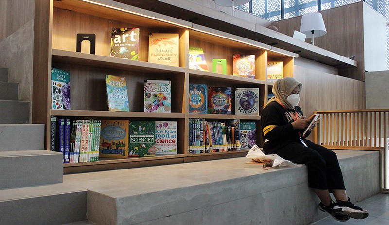 Lengkapnya Fasilitas Perpustakaan Jakarta Taman Ismail Marzuki - Bagian 1