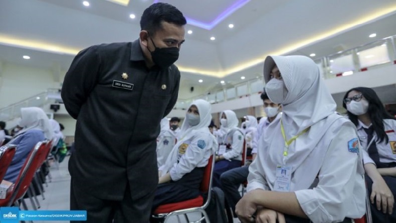 Kadisdik Jabar Larang Perpeloncoan selama Masa Pengenalan Lingkungan Sekolah
