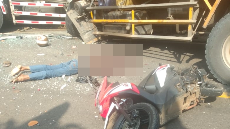 Gagal Menyalip, Pria di Serdang Bedagai Tewas Terlindas Truk
