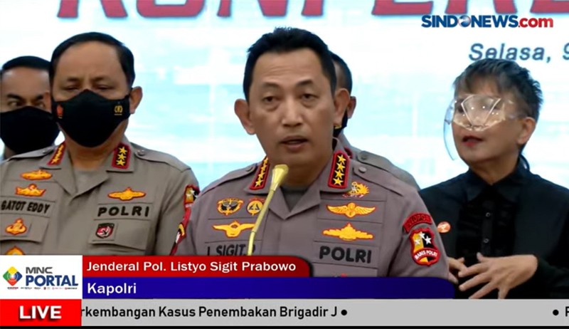 Kapolri: Irjen Ferdy Sambo Perintahkan Bharada E Menembak Brigadir J - Bagian 2