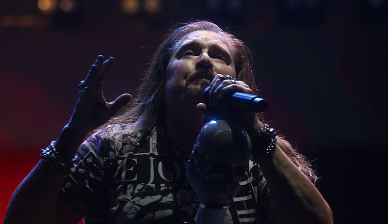 Penampilan Dream Theater Konser 2 Jam di Solo - Bagian 1