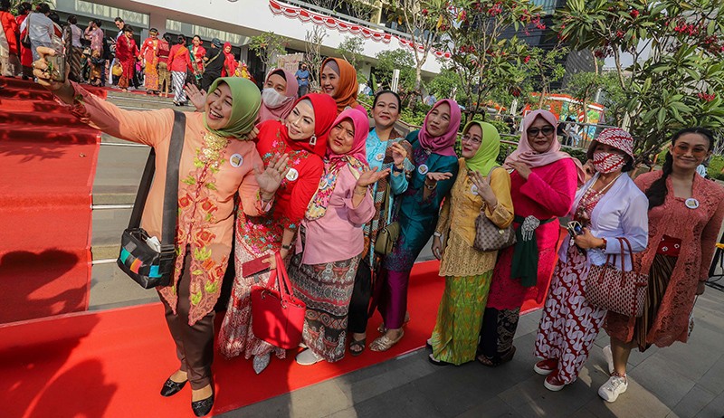 Kemeriahan Parade Kebaya Nusantara di Anjungan Sarinah - Bagian 2