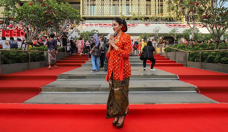 Kemeriahan Parade Kebaya Nusantara di Anjungan Sarinah - Bagian 1