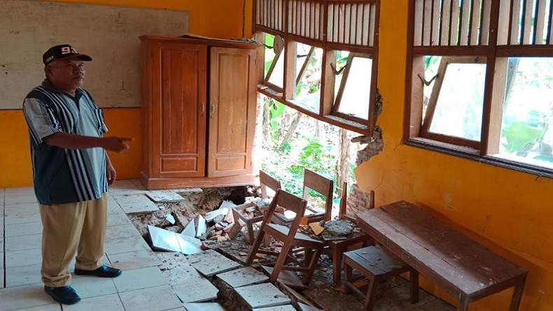 Memprihatinkan, 2 Ruang Kelas SDN di Banyumas Ini Rusak Parah