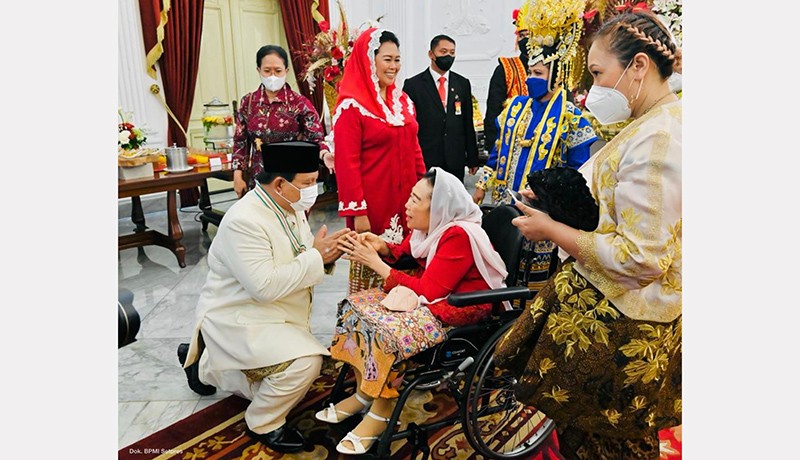 Momen Kehangatan Prabowo dengan Megawati, Try Sutrisno, hingga Sinta Wahid - Bagian 1