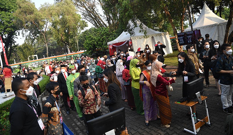 Suasana Jelang Upacara Peringatan Detik-Detik Proklamasi Kemerdekaan ke-77 RI - Bagian 1
