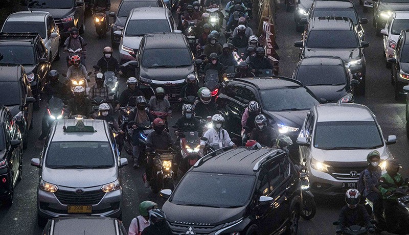 Begini Suasana Kemacetan Panjang saat Jam Pulang Kerja di Jakarta - Bagian 3