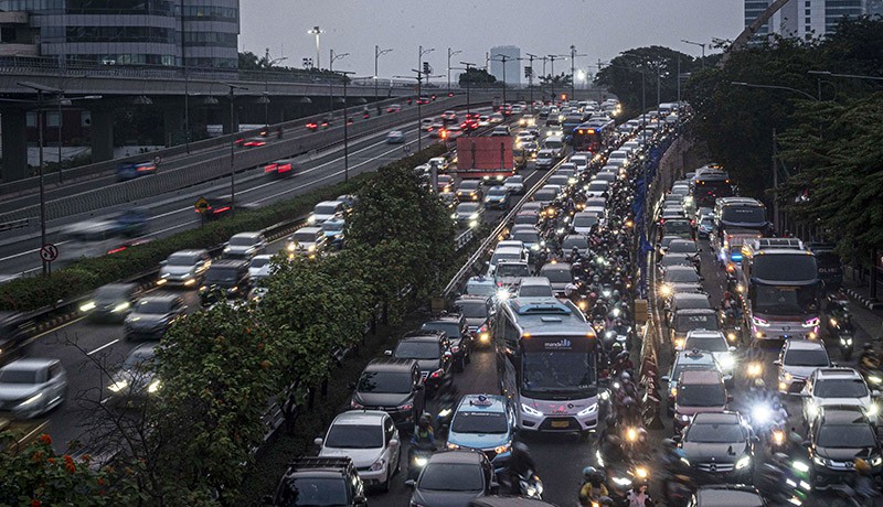 Begini Suasana Kemacetan Panjang saat Jam Pulang Kerja di Jakarta - Bagian 1