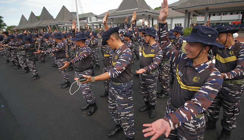 KSAL Pimpin Apel Komandan Satuan TNI AL - Bagian 3