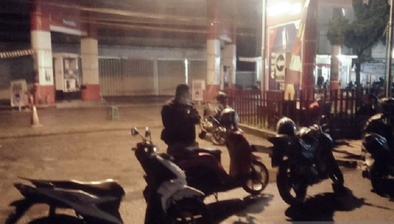 Mobil Terbakar di Depan SPBU Kota Ambon, Pemilik Diamankan