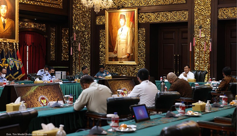 Prabowo Soroti Pentingnya Pengembangan Produk Rantis Dalam Negeri - Bagian 2