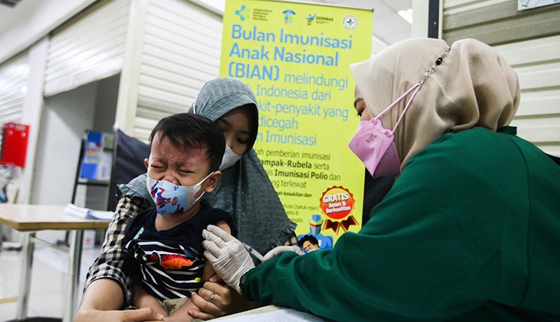 Bulan Imunisasi Anak Nasional di Pusat Perbelanjaan  - Bagian 1
