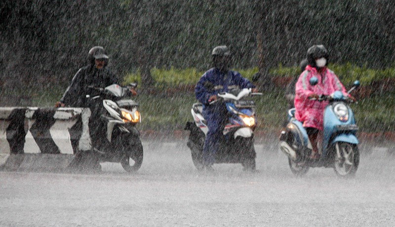 Awal Musim Hujan Lebih Cepat, Puncaknya Diprediksi Desember 2022-Januari 2023 - Bagian 1