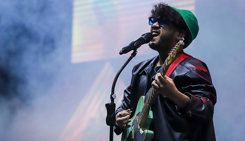 Mantra-Mantra Kunto Aji Meriahkan Panggung Flavs Festival 2022 - Bagian 1