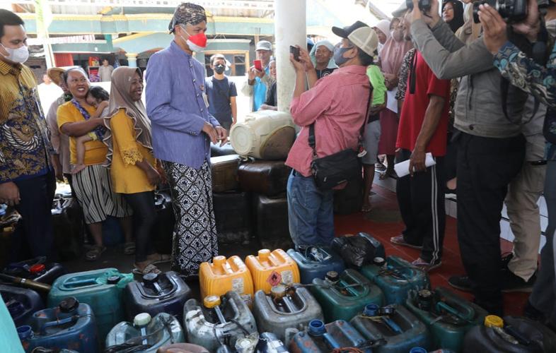 Pasokan BBM Subsidi Nelayan di Kendal Kurang, Ganjar Langsung Kontak Pertamina