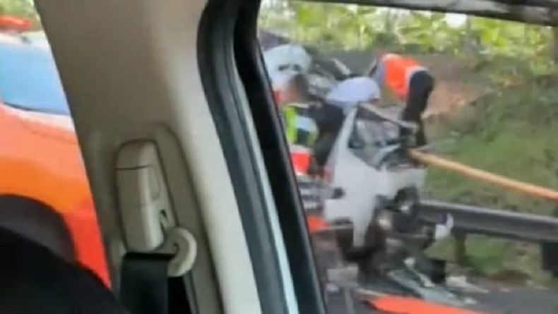 13 Korban Luka akibat Kecelakaan Maut di Tol Cipali Dirawat di RS Mitra Plumbon Cirebon