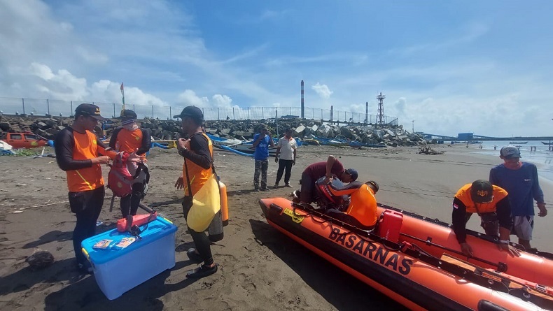 Cari Benur di Perairan Karangkandri, Nelayan Cilacap Hilang Diduga Jatuh ke Laut