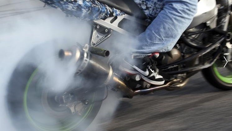 Brutal, Geng Motor Serang Warga di Cimahi, Lukai Jemaah yang Hendak ke Masjid