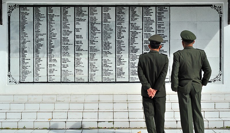 Ziarah Makam Pahlawan Sambut HUT ke-77 TNI - Bagian 2