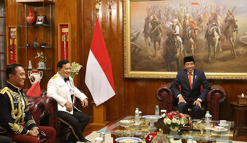 Momen Langka, Jokowi Mampir ke Ruang Kerja Prabowo Ngopi Bareng Jenderal Sesepuh TNI - Bagian 2