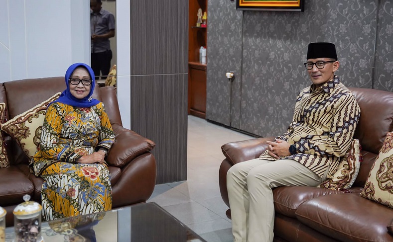 Menparekraf Sandiaga Uno Bertemu Ketua DPW PPP Jatim Malam-Malam, Bahas Apa?