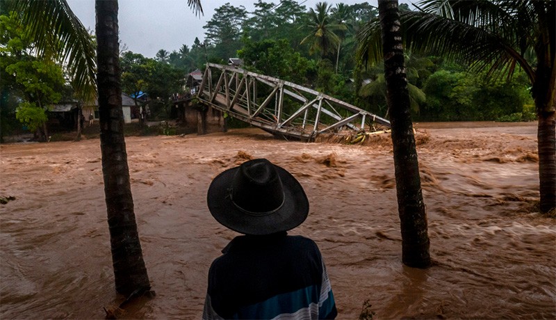 Banjir Bandang Susulan Terjang Lebak Sore Ini, Infrastruktur Hancur - Bagian 1