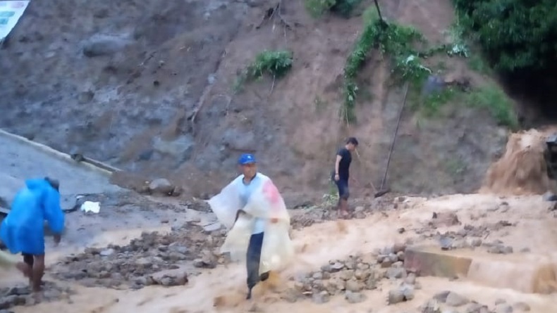 Cuaca Ekstrem Sering Terjadi di Karawang, Sekda Minta Warga Waspada