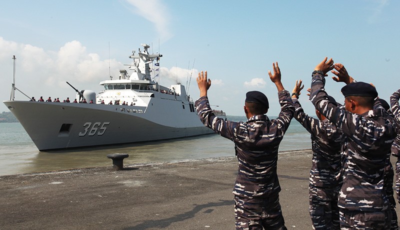 KRI Diponegoro-365 Bawa Kopaska hingga Intel Jalankan Misi ke Jepang - Bagian 3