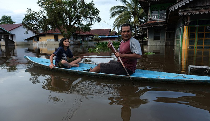Banjir Kabupaten Sintang Kalbar Belum Surut, 50.267 Jiwa Terdampak - Bagian 1