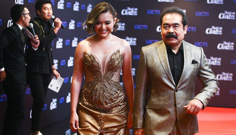 Amanda Manopo Kompak dengan Adam Suseno di Red Carpet 2 Tahun Ikatan Cinta - Bagian 2