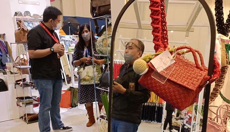 7 UMKM Kerajinan Binaan YDBA Tampil di Trade Expo Indonesia 2022 - Bagian 2