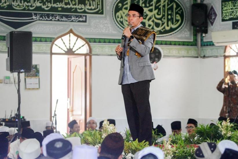 TGB Zainul Majdi Jadi Penceramah Maulid Nabi Muhammad di Masjid Jami'Al Barkah Lebak Bulus - Bagian 3
