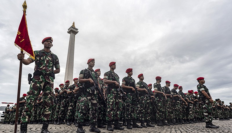 Tegas! Jenderal Dudung Minta Prajurit TNI AD Tidak Terlibat Politik Praktis - Bagian 3