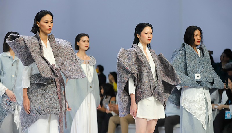 Busana Konsep Ode to Mother Earth Hadir di JFW 2023 - Bagian 1