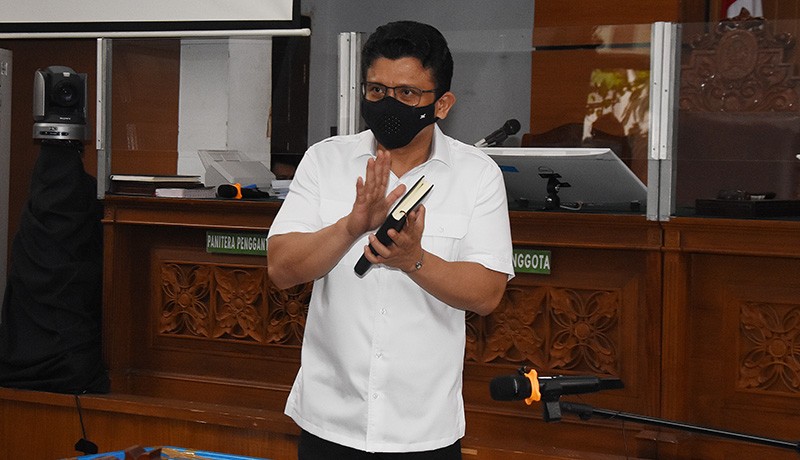 Penampilan Ferdy Sambo Pakai Kacamata saat Sidang Lanjutan - Bagian 2