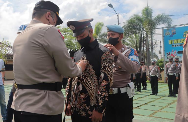 Selingkuhi Istri TNI, Oknum Polisi di Purworejo Dipecat