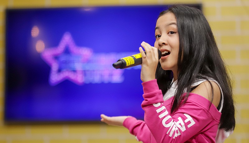 Pamela Ghaniya Luncurkan Lagu Serukan pada Dunia - Bagian 1