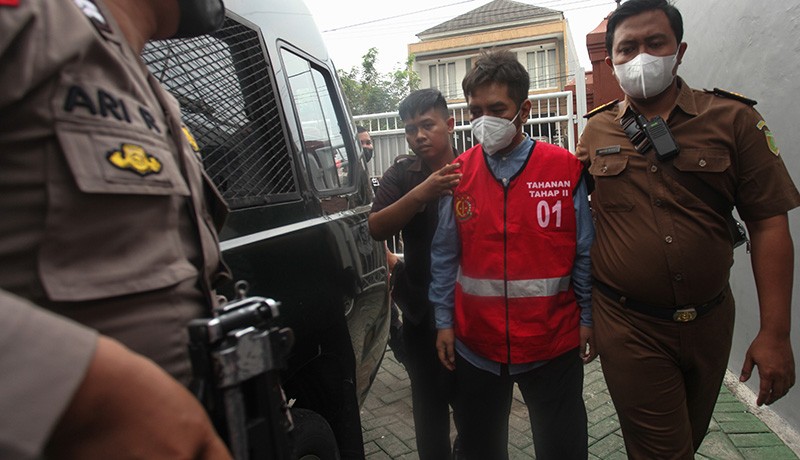 Kasus Pencabulan Santriwati, Mas Bechi Divonis 7 Tahun Penjara - Bagian 1