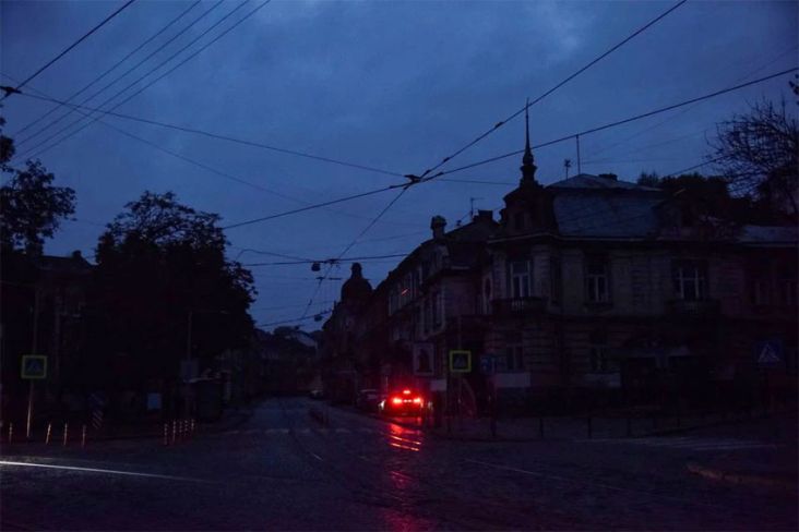 Terus Dibombardir Rusia, Ibu Kota Ukraina Alami Pemadaman Total