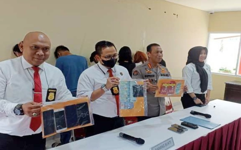 Prostitusi Online Jual Remaja di Palembang Dibongkar Polisi, Sehari Layani 3 Pria
