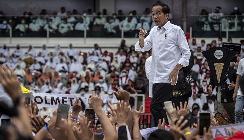 Ribuan Relawan Jokowi Penuhi Stadion Utama GBK Hadiri Gerakan Nusantara Bersatu - Bagian 2