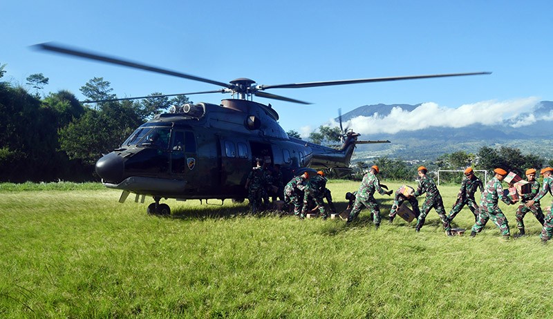 TNI AU Kirim 19,5 Ton Bantuan Melalui Jalur Udara untuk Korban Gempa Cianjur - Bagian 1