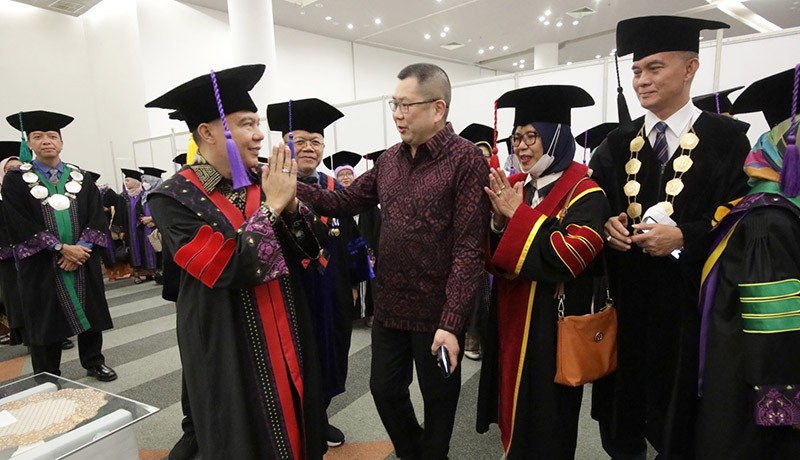 HT Hadiri Pengukuhan Sufmi Dasco Ahmad sebagai Profesor Bidang Ilmu Hukum - Bagian 1