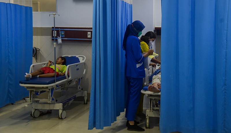 Warga Medan hanya Tunjukkan KTP Dapat Pelayanan Kesehatan Gratis - Bagian 1